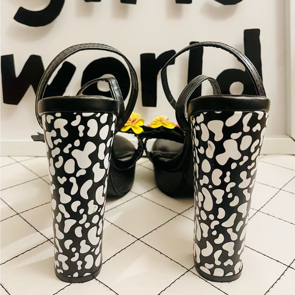 Flower Heels - Picture 6 of 6